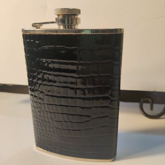 Flask designed in Black Snakeskin, holds 8 oz. Stainless Steel - Picture 1 of 7